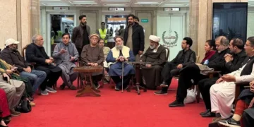 Opposition Extends Sit-In Over Imran Khan’s Medical Access