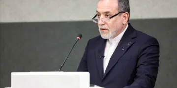 Iran Says ‘Guiding Principles’ Agreed in Latest US Talks; Khamenei Warns Washington Against Threats