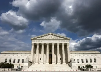 Trump Criticizes Supreme Court Ruling on Tariffs, Announces Alternative Measures