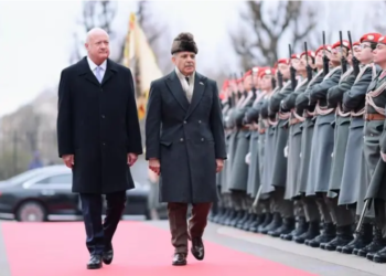 PM Shehbaz in Vienna on two-day visit; accorded guard of honour at Austrian Chancellery