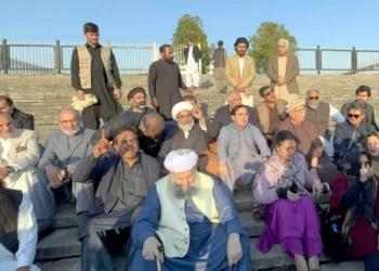 Opposition Stages Sit-in Outside Parliament Over Imran Khan’s Health