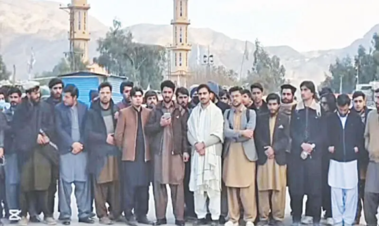 947 Pakistani Students Stranded in Afghanistan Due to Border Closure