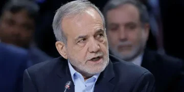 Iranian President Apologises for Attacks on Neighbouring Countries, Vows to Halt Strikes