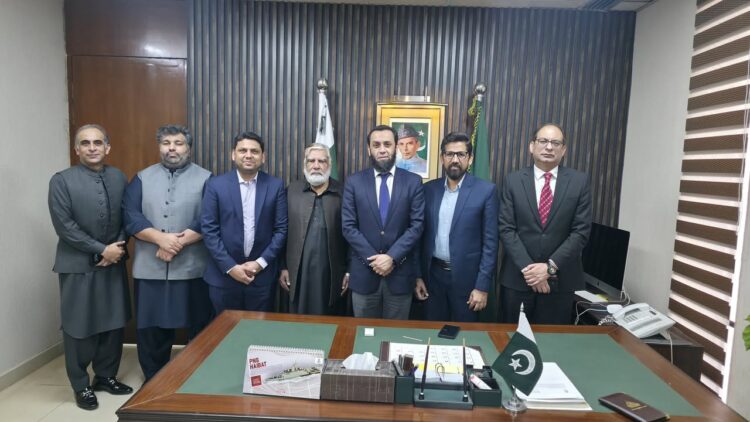 Information Minister Meets Newly Elected National Press Club Leadership