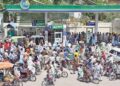 Government Orders Crackdown on Petrol Hoarding, Directs Provinces to Inspect Fuel Stations