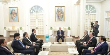 PM Shehbaz, Bilawal Discuss Gulf Situation and National Issues