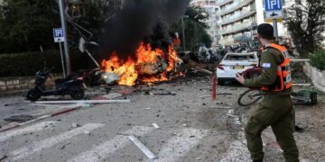 Iran Fires Missile Barrage at Israel as Diplomacy Efforts Remain Uncertain