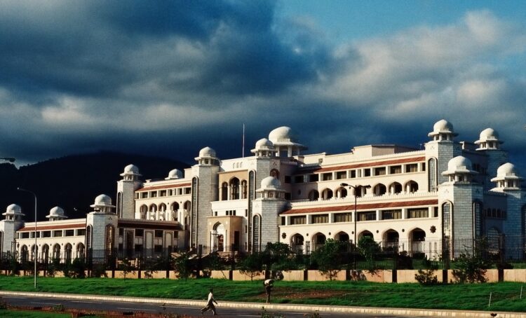 Pakistan Forwards Iranian Proposals to US, American Plan Rejected as Diplomatic Efforts Intensify