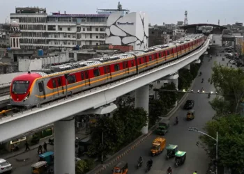 Govt Announces Free Transport, Cash Subsidies Amid Fuel Price Surge