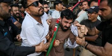 23 PTI Leaders Arrested in Karachi After Protest Against Rising Fuel Prices