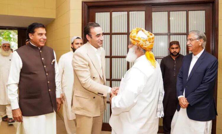 PPP, JUI-F Leadership Meet in Islamabad, Discuss Elections and Legislative Concerns
