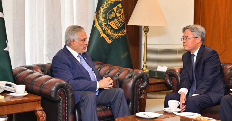 Pakistan, China reaffirm strategic partnership, discuss regional situation